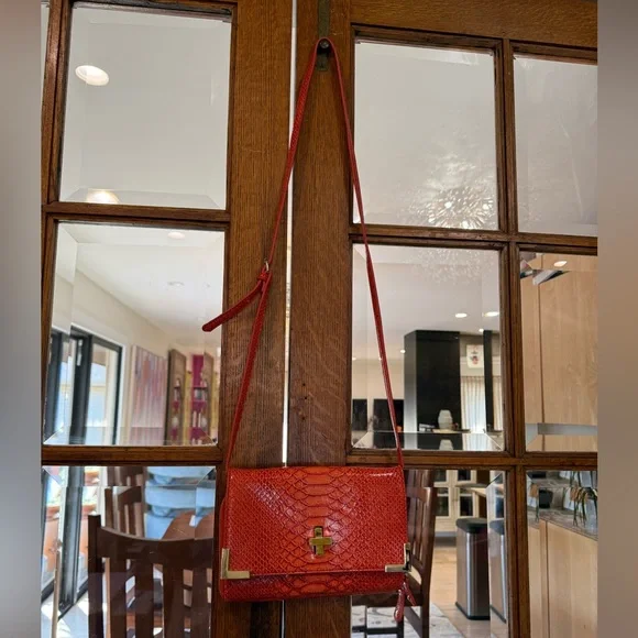 Orange Gianni Bini Textured Crossbody Bag. - Picture 2 of 8